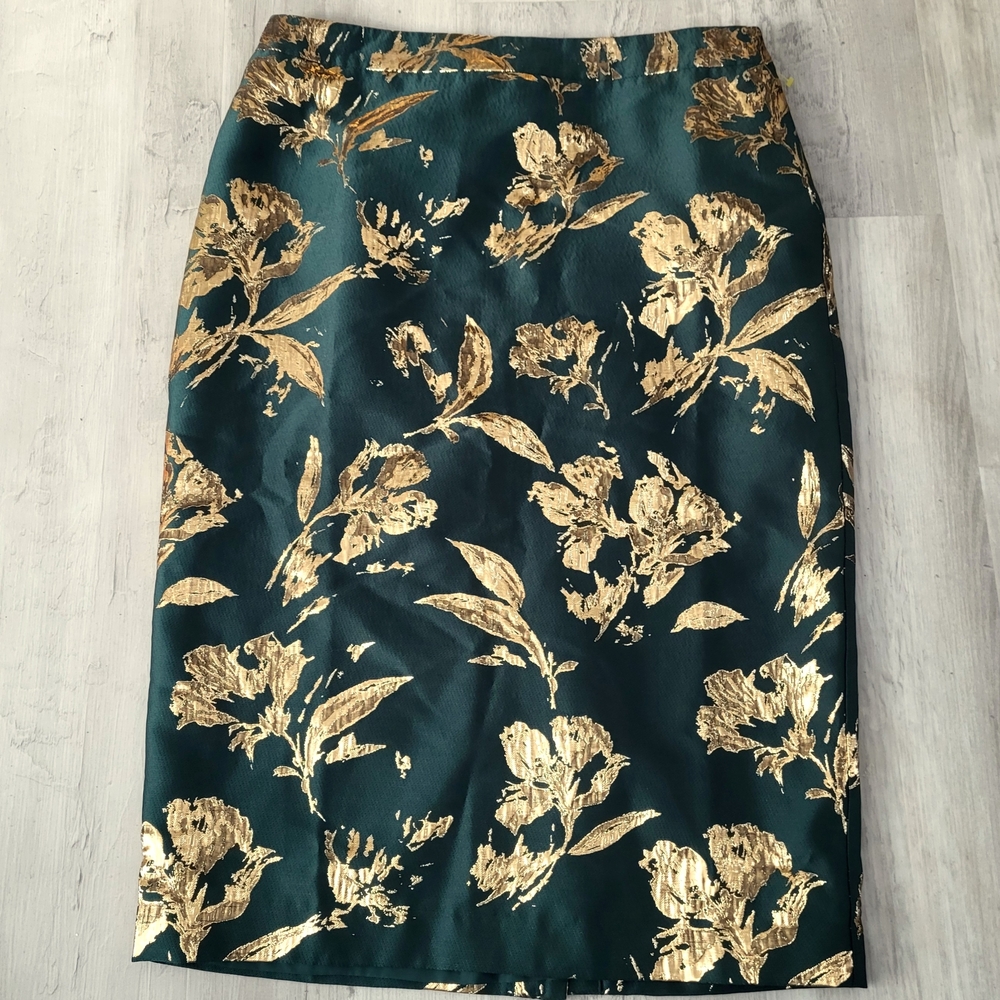 NWT TALBOTS Metallic Floral Jacquard Pencil Skirt Size 8 Green Gold Midi Length